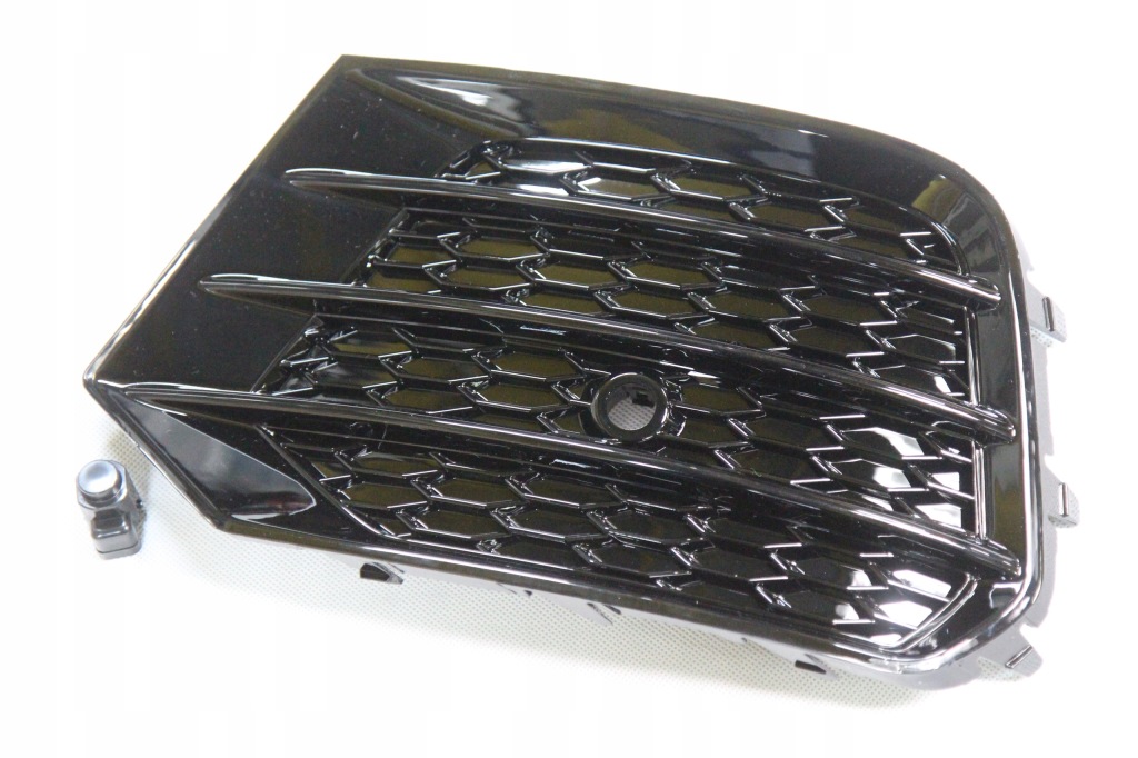 Premium решітка  решітка права+ ліва audi rsq3 q3 14-18r рестайлінг  + датчики Доставка