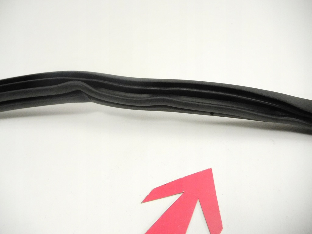 фото №5, Прокладка стекло правый задняя mitsubishi pajero