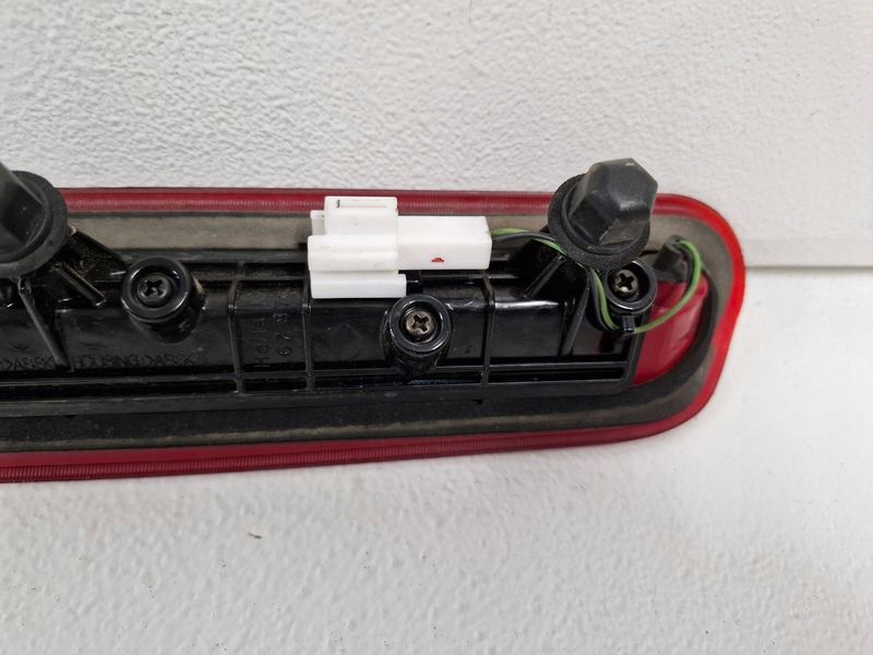 фото №3, Kia sportage 2 ii третій 3 світло стоп-сигнал 92700-0z0