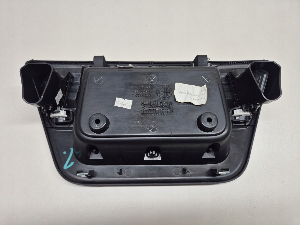 Alfa romeo giulietta бардачок панели консоли оригинал 1560914860 в Украине