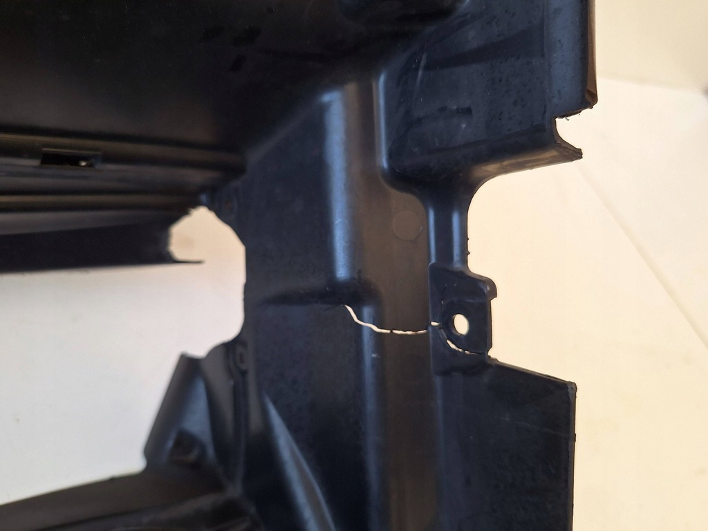 фото №7, Bmw 7 f01 f02 воздуховод воздуха 187798-15 оригинал