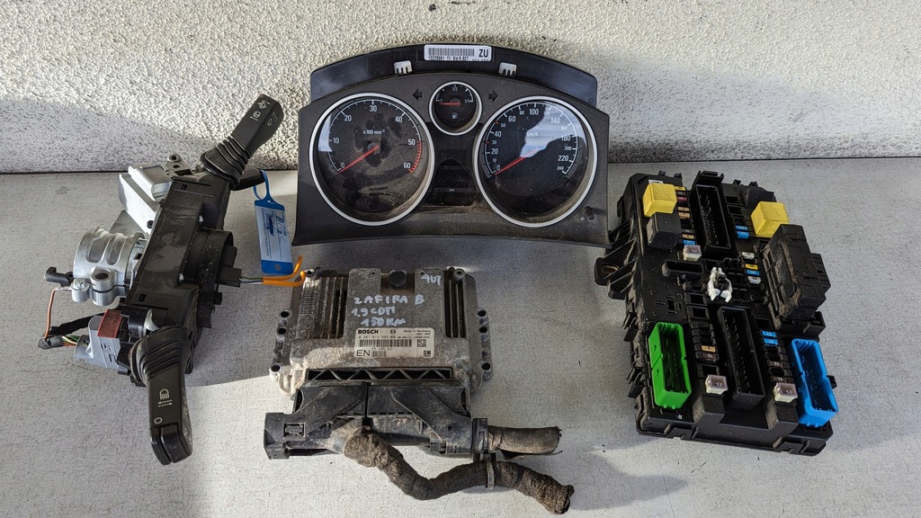 фото №1, Бортовий комп'ютер набір opel zafira b 1.9 cdti