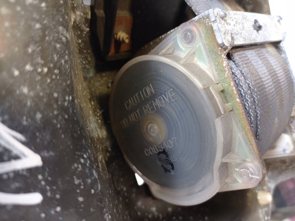 фото №9, Pas безопасности середина задняя rav4 ii 2002