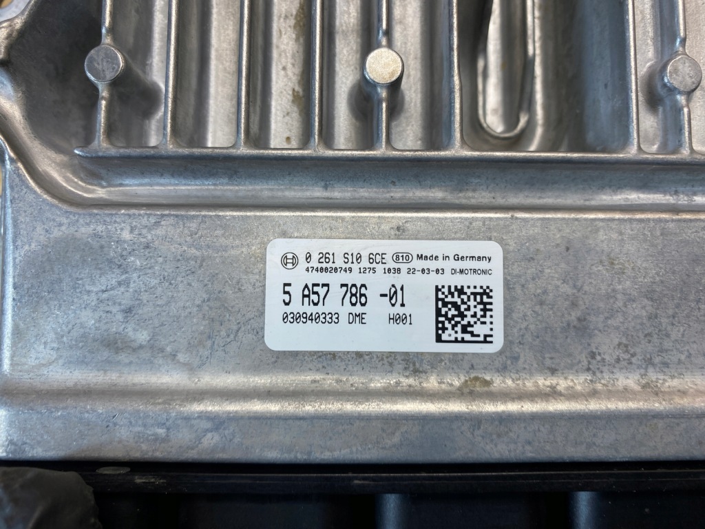 Бортовой компьютер блок управления двигателя bmw 3 g20 g21 g22 g26 3.0b 5a57786 0261s106ce Цена