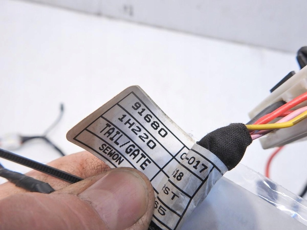 фото №6, Джгут електропроводка кришки задня kia ceed i lift kombi 916801h220