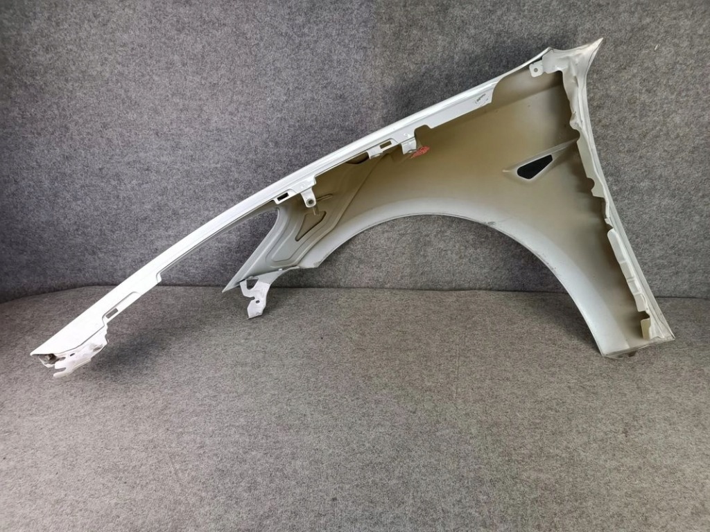 Крило правий передній перед - tesla 3 2017- Київ