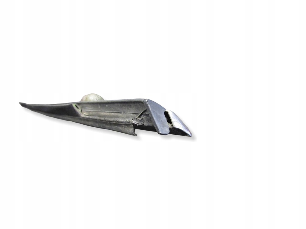 фото №11, Молдинг уплотнитель левый задняя peugeot 5008 i 09-13r