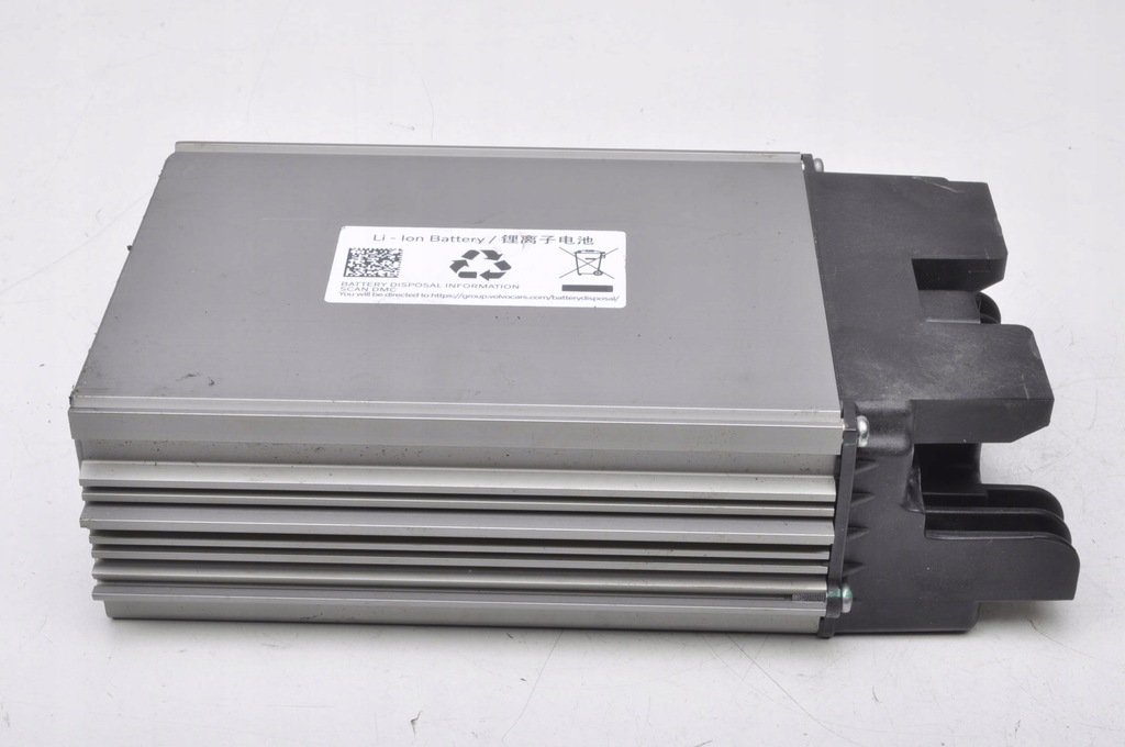 фото №1, Volvo xc60 ii v90 ii аккумулятор 32301105