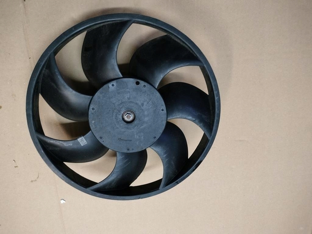 Купить Вентилятор радиатора renault dacia