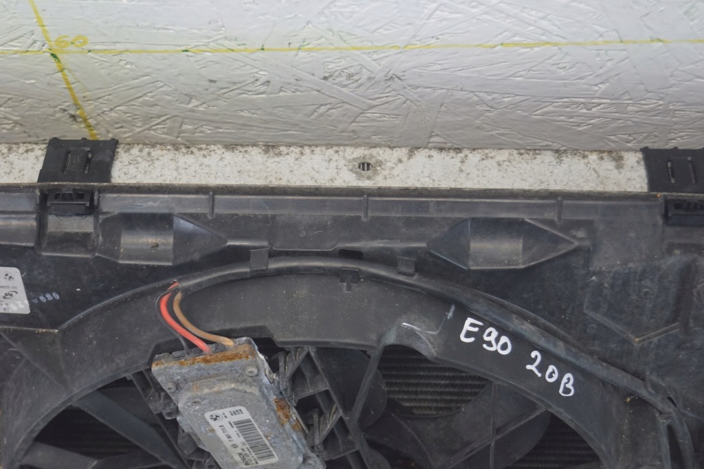 Радиатор вентилятор bmw e90 e91 2.0b Киев