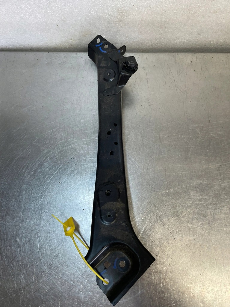 Купить Кронштейн поперечина renault austral rafale 625133844r