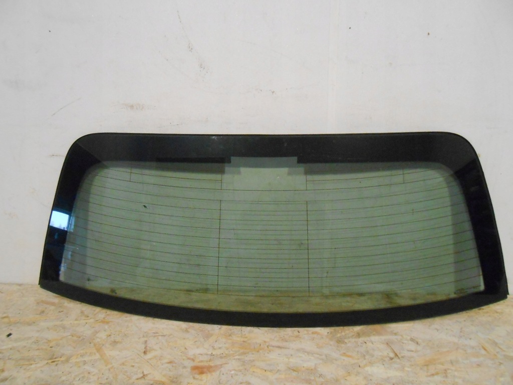 фото №1, Challenger 2015-21 скло задня оригінальна