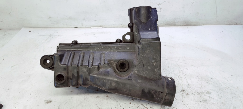 фото №9, Корпус фільтра повітря audi vw seat 3c0129607bc