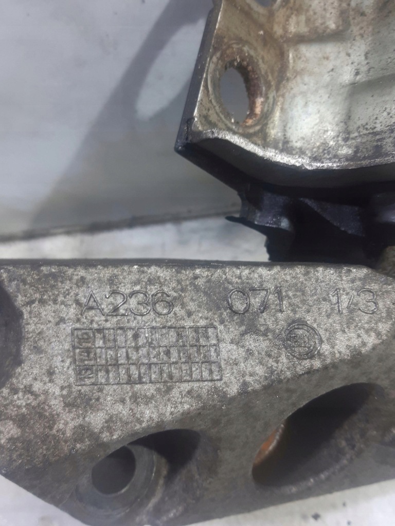 фото №7, Подушка двигателя 1367173080 peugeot boxer ii 2.2