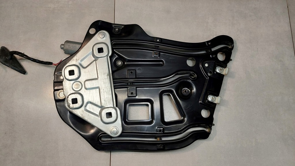 фото №13, Подъемник стекло левый задняя audi a4 b6 cabrio