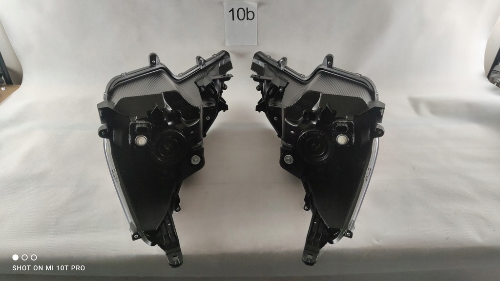 фото №12, Mitsubishi space star фара левый правый лампа