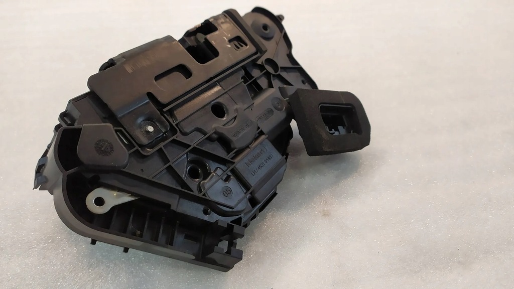 фото №6, Замок дверь левый перед skoda fabia iii octavia iv 5tb837015c