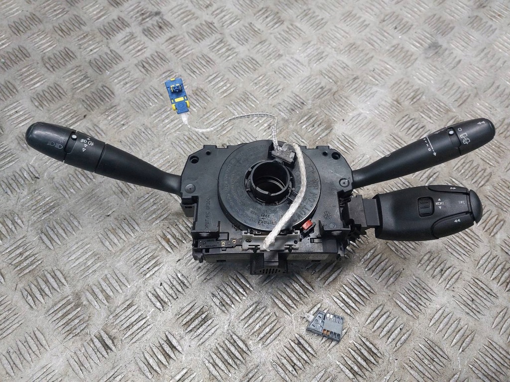 фото №1, Перемикач комбінований поворотники двірник радіо 96659953xt