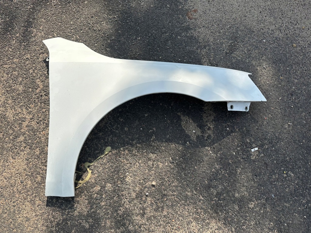 фото №1, Крила octavia iii 3