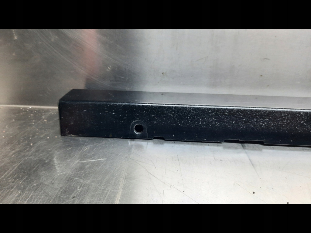 фото №8, Молдинг двері перед права 39885602 volvo v70 iii s80 ii