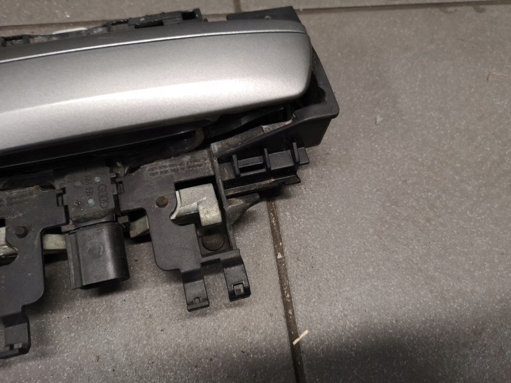 фото №5, Ручка двері ліва зовнішня audi a8 d3