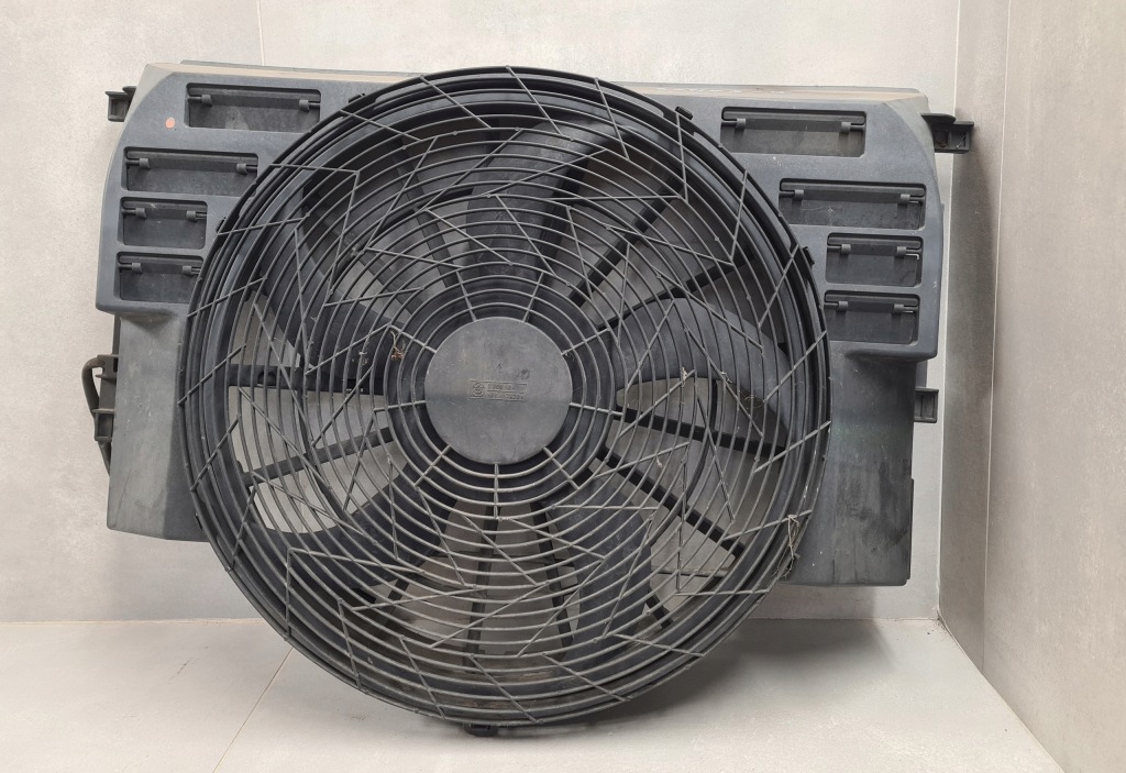 фото №1, Вентилятор радиатора с корпус range rover iii l322 4.4 v8 pda000027