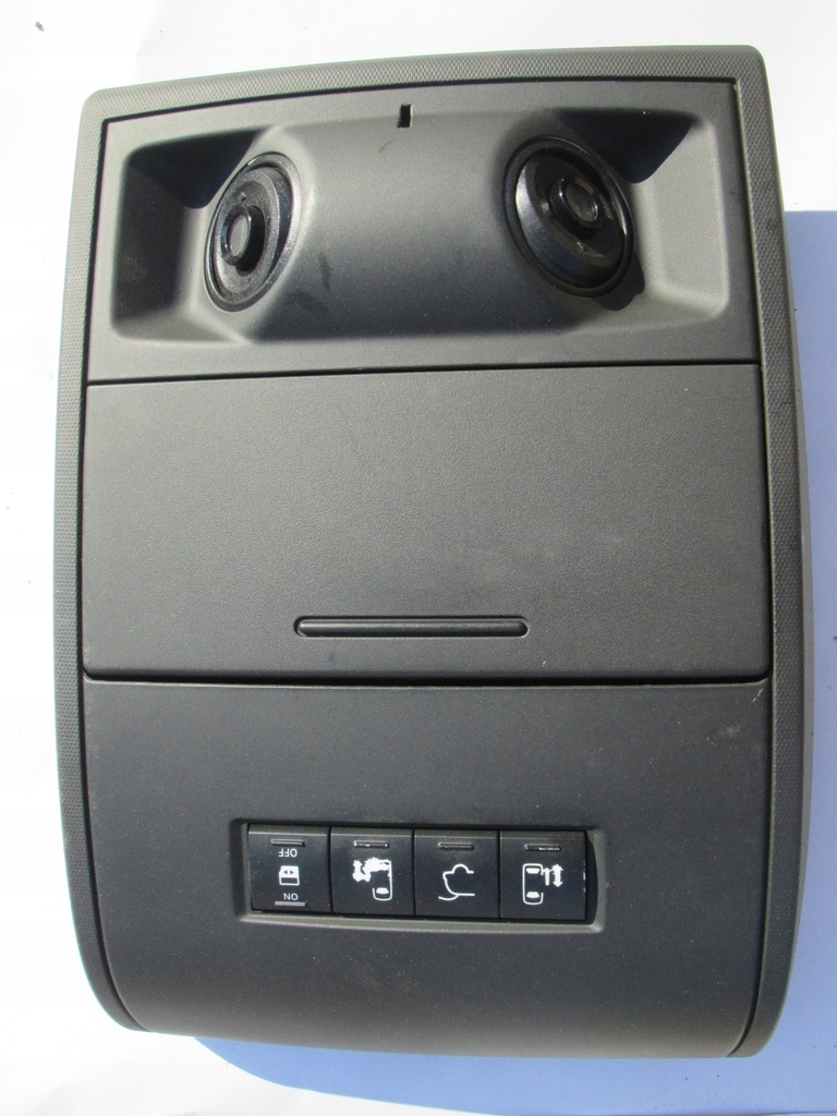 фото №10, Chrysler town country лампа освещение салона с потолочный grand caravan