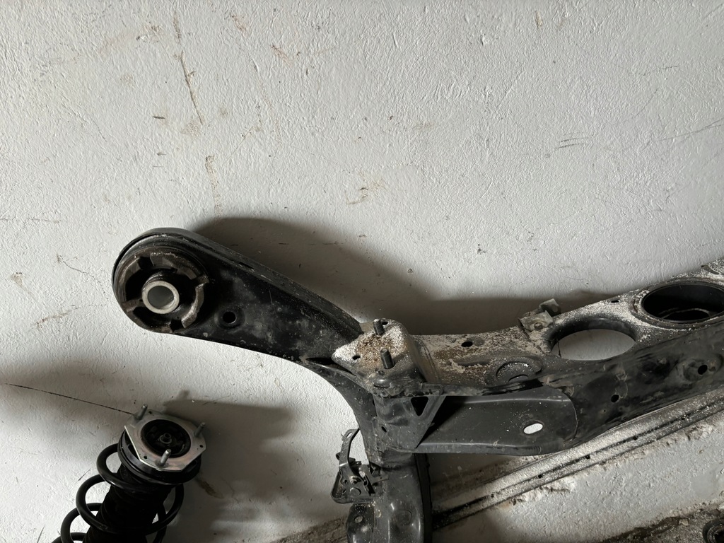 фото №5, Lexus rx iv 450h подрамник подрамник задняя подрамник балка