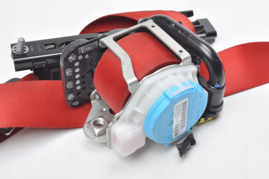 Mercedes gla x156 amg ремень безопасности левое  перед 307494599l60 Киев