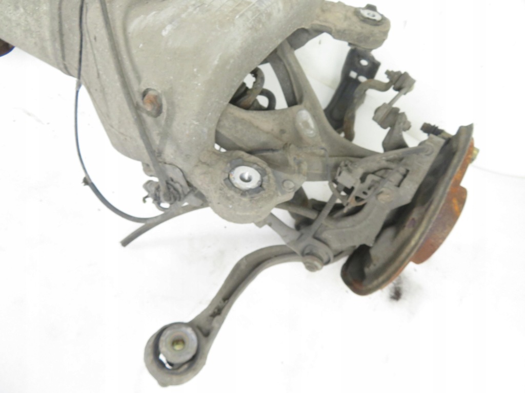 фото №7, Подрамник задняя peugeot 407 coupe