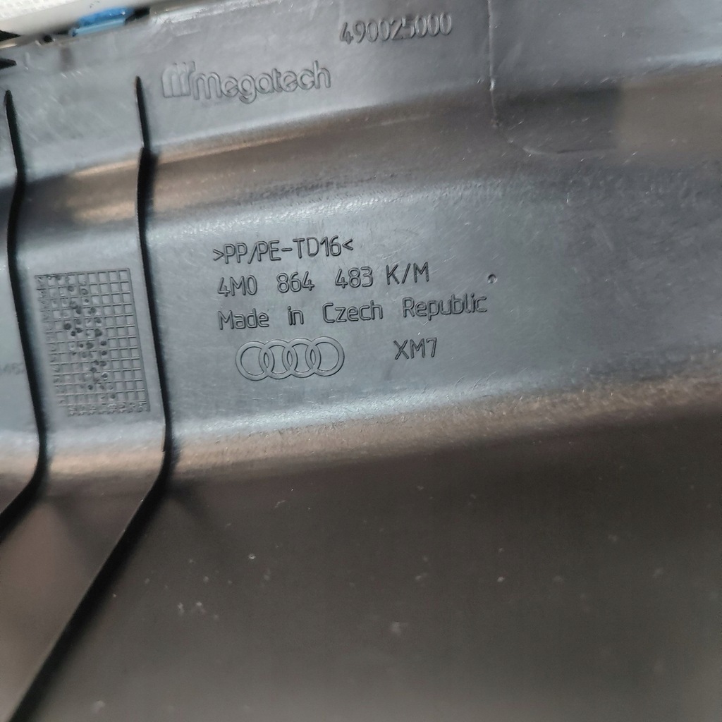 фото №6, Audi q7 4m 2019 защита поперечина багажника