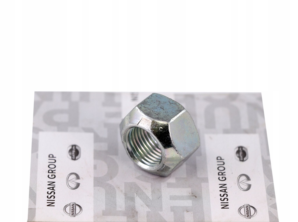 фото №6, Гайка болты крепления заднего рычага patrol