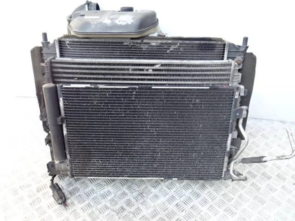 фото №3, Радіатор kpl. jaguar xf 2.7 d.