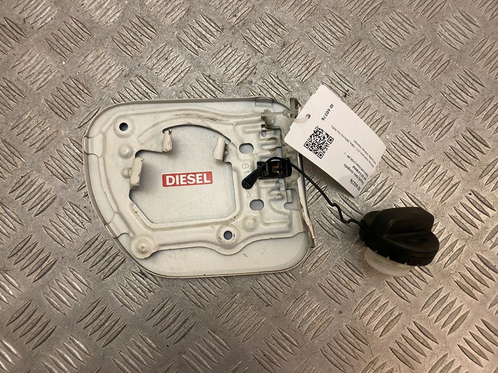 фото №6, Toyota land cruiser j150 кришка заливної пального