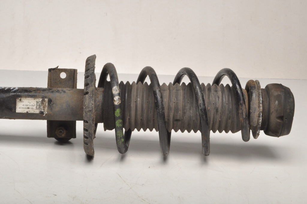 фото №2, Skoda rapid 1.6 tdi mcperson правый перед передний 6r0413031bf