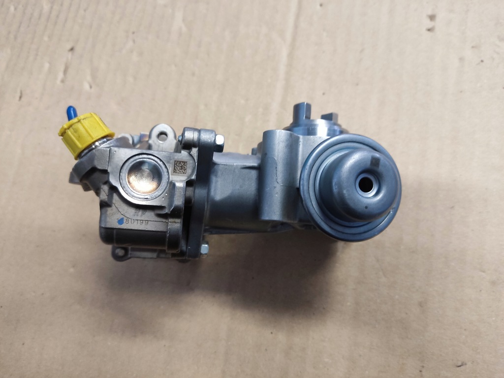 фото №8, Насос топлива mercedes c e 1.8 cgi a2710703701