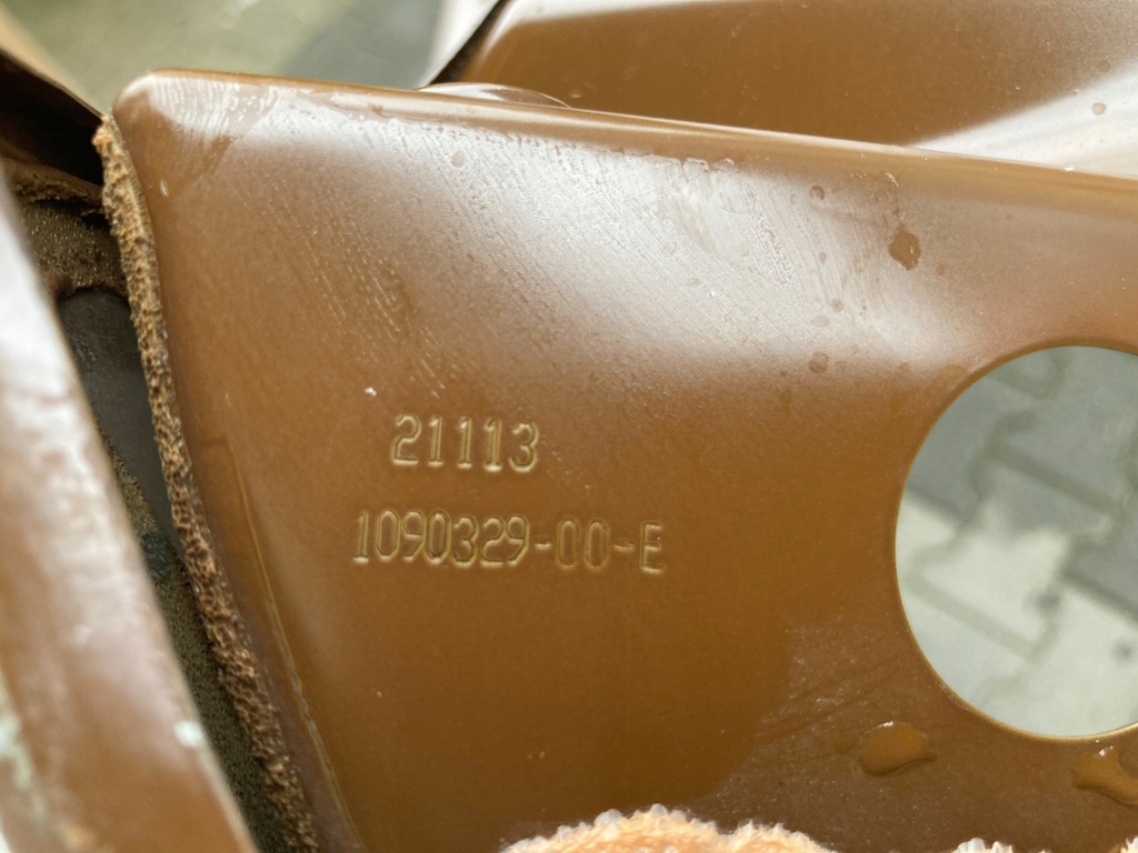 фото №16, Обшивка блок двигуна поріг правий передній tesla 3