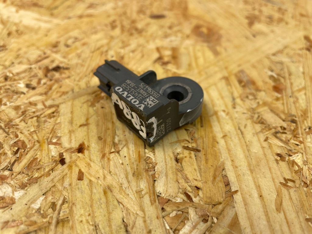 фото №7, Датчик удара ударный штекер volvo xc90 ii xc60 ii xc40 31451528