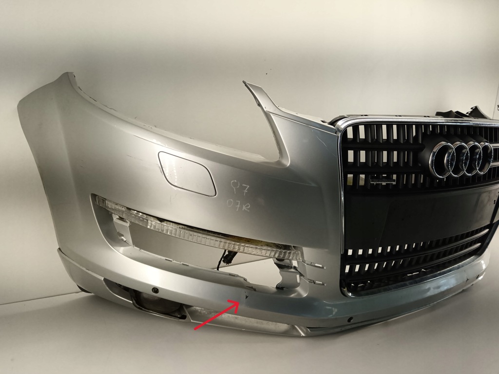 фото №7, Бампер передний перед решётка радиатора audi q7 4l 05-09 омыватель