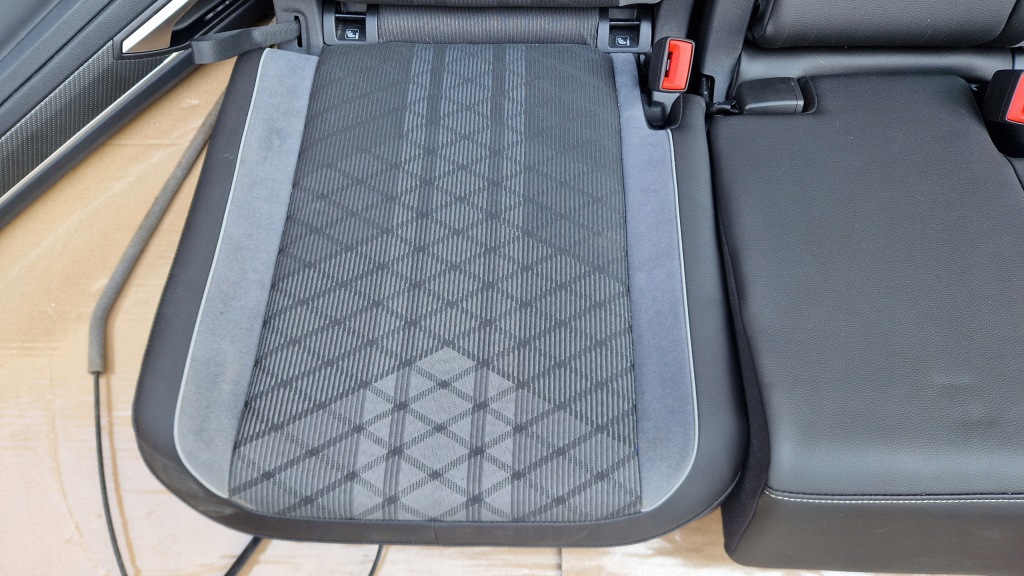 фото №11, Сиденья заднее сиденье обшивки tiguan r r-line 16-24 jak nowe оригинал kpl