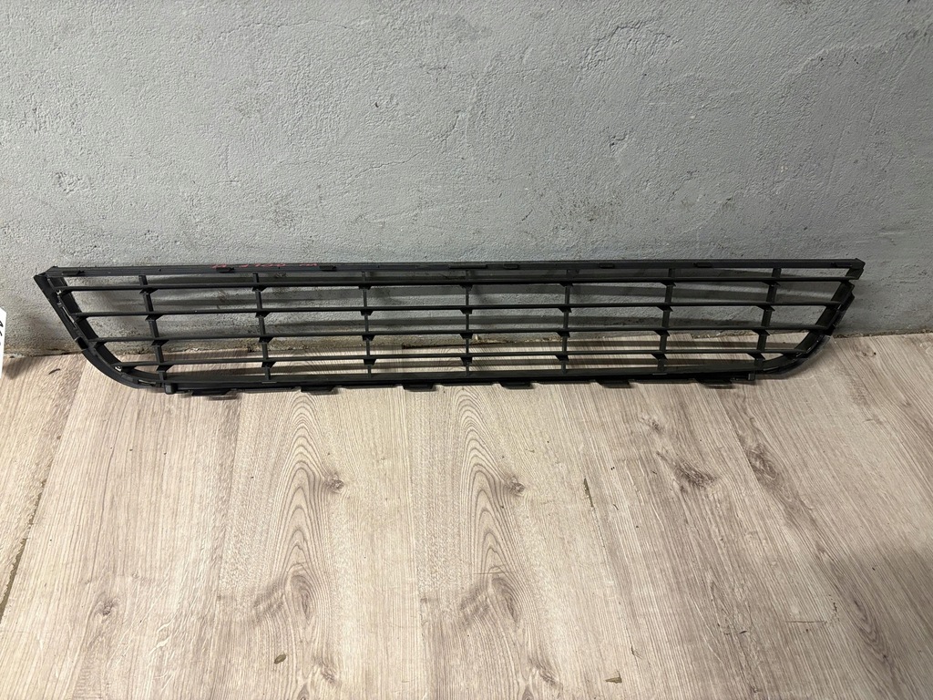 фото №9, Vw golf vi решётка бампера перед средняя 5k0853677