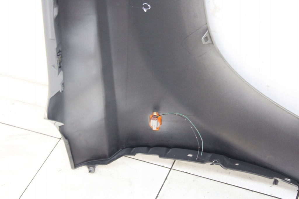 фото №8, Крила лівий перед передній nissan x-trail t30 2000r- kx4 - код лакофарбового покриття