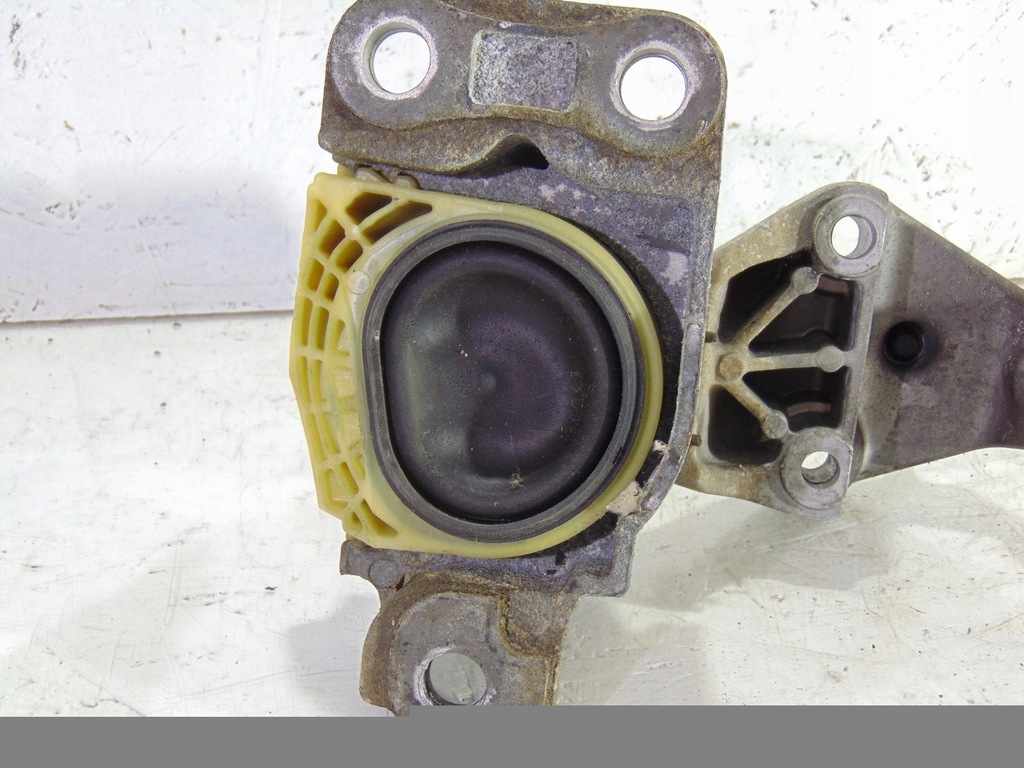 фото №4, Кронштейн подушка двигуна renault scenic iii