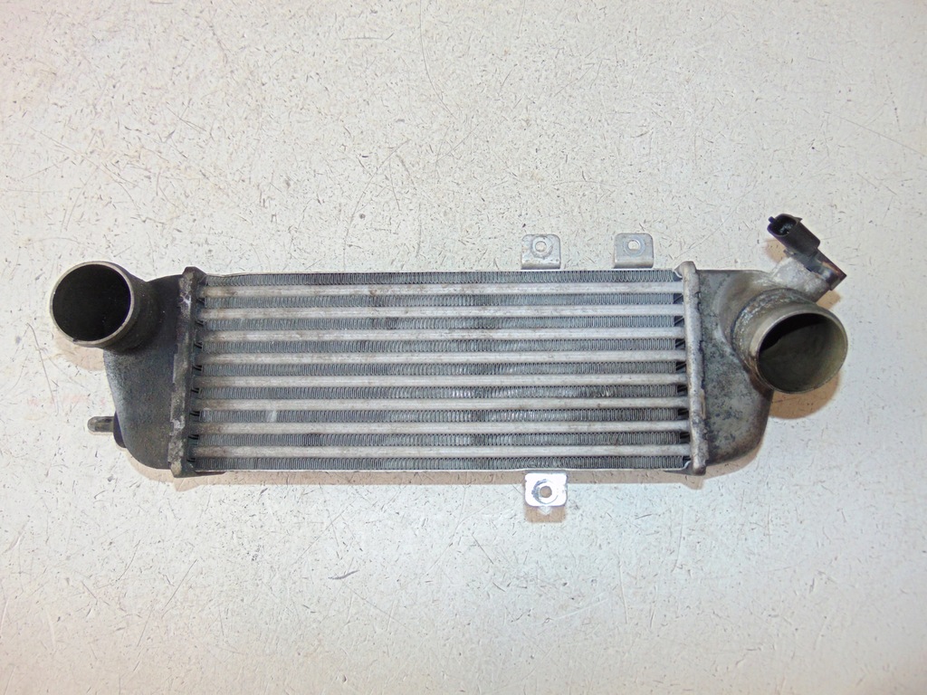 фото №1, Интеркулер кулер kia ceed hyundai i30 1.6 crdi