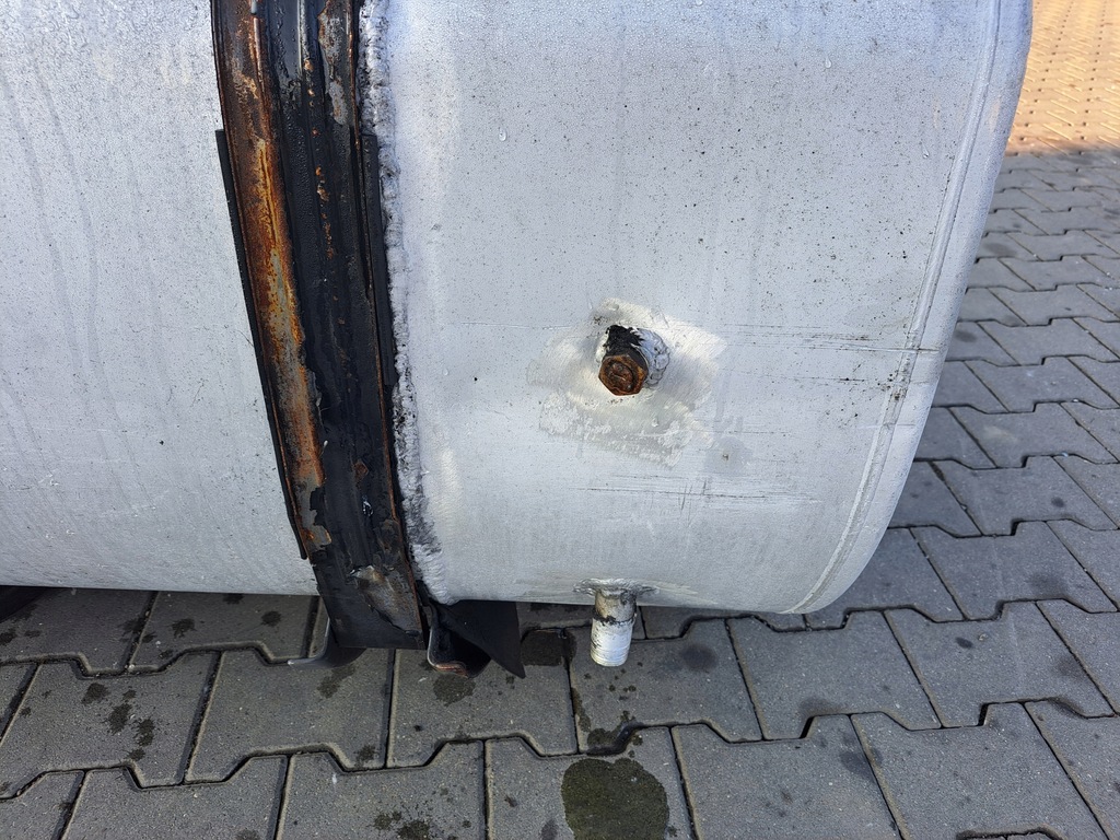 фото №10, Бак пального оливи гідравліки renault dxi gama volvo fh fm