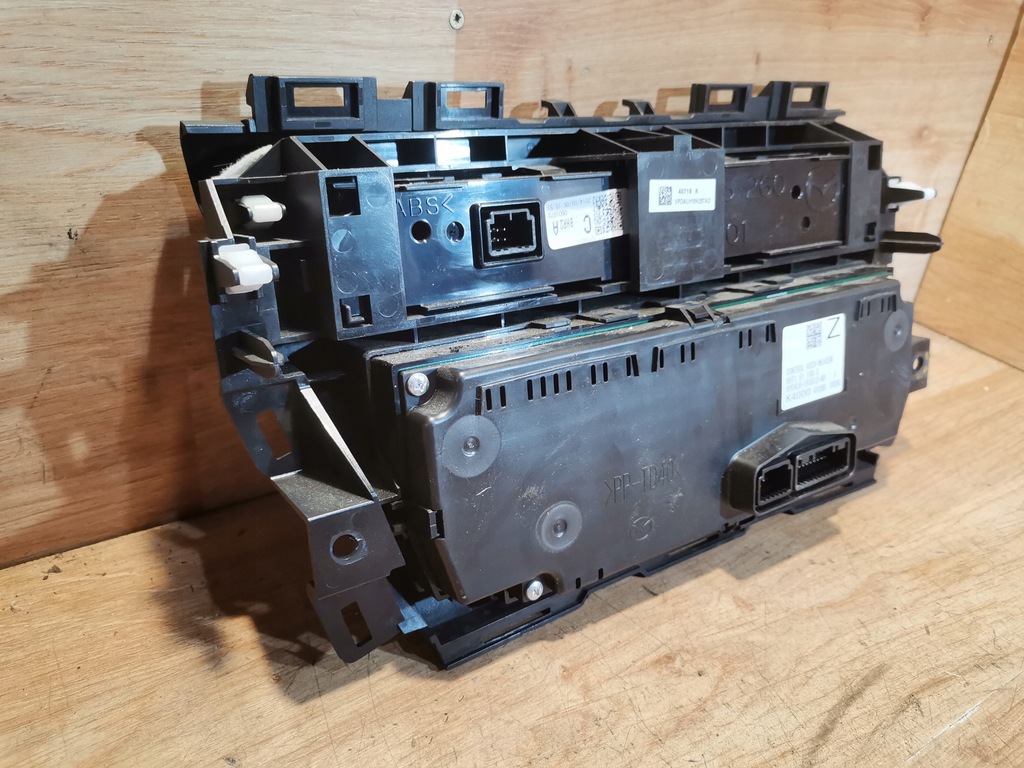 фото №6, Панель керування обдув mazda 3 bm bht161190c 13-18r