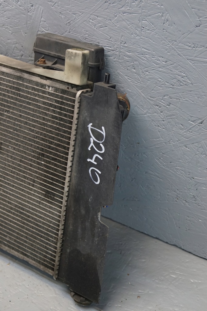 фото №4, Радиатор вентилятор toyota avensis t25 1.8 vvt-i