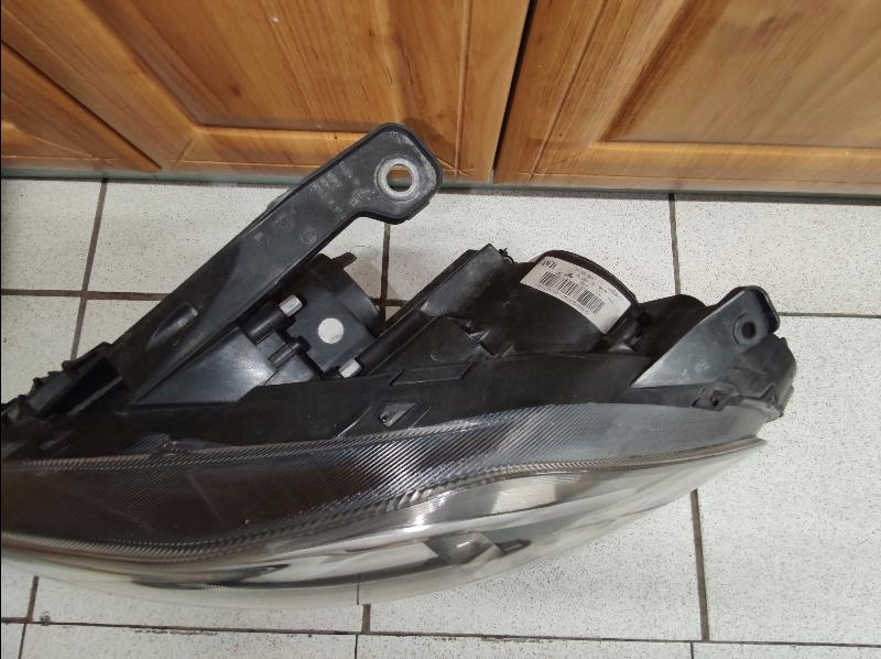 фото №7, Лампа передняя перед lancia delta iii линза led