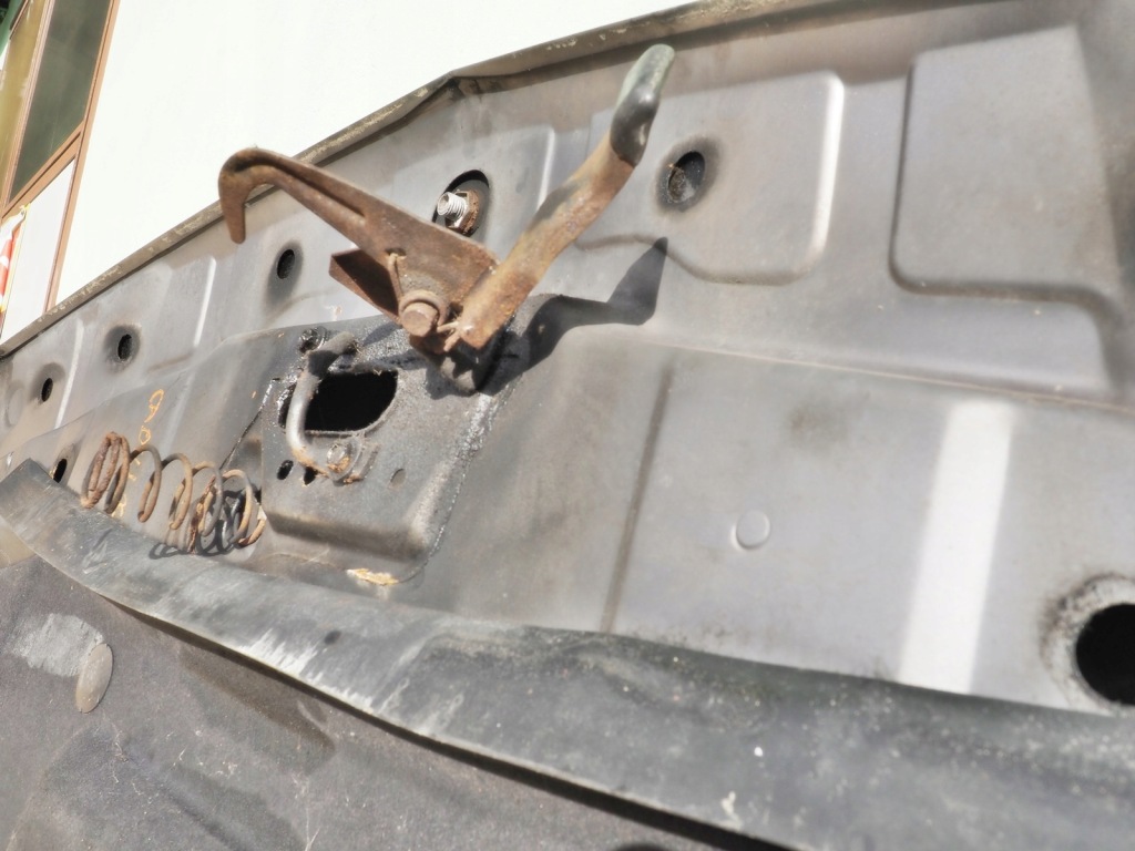 Cadillac northstar seville капот крышка двигателя ładna Доставка