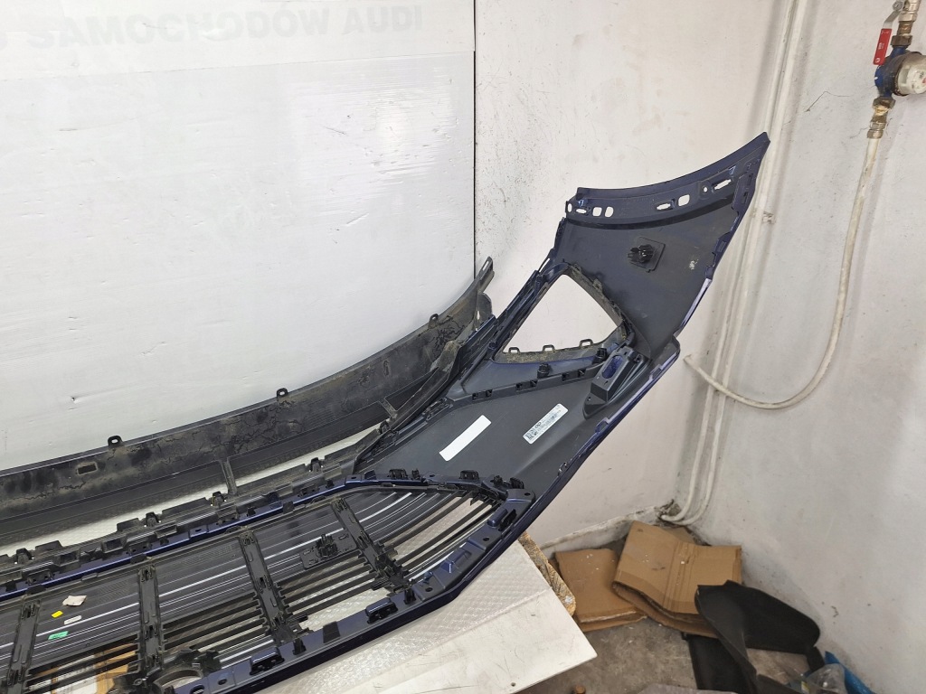 Бампер audi -e-tron 4k 4ke s-line оригінал оригінальний номер aso Зі Шроту